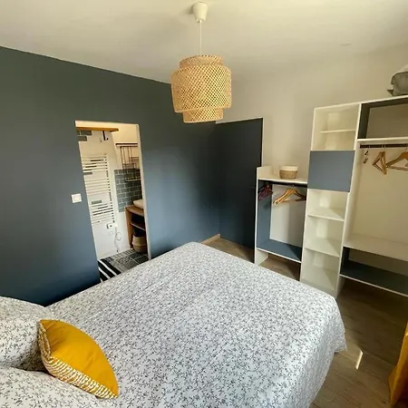 Un Balcon Entre Causses Et Rougiers Holiday home Gissac