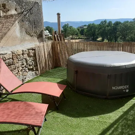 Un Balcon Entre Causses Et Rougiers Vakantiehuis
