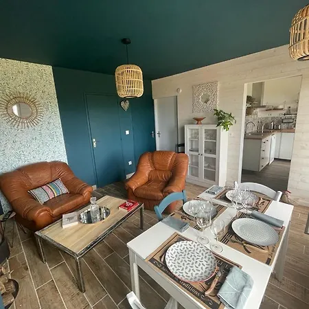 Un Balcon Entre Causses Et Rougiers