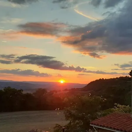 Ferienhaus Un Balcon Entre Causses Et Rougiers Gissac